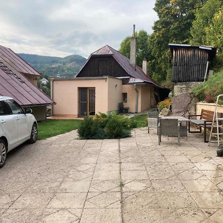 Apartman Panorama Lägenhet Banská Štiavnica Exteriör bild